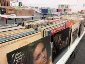 An album sale with ties to Sauk City to top the charts