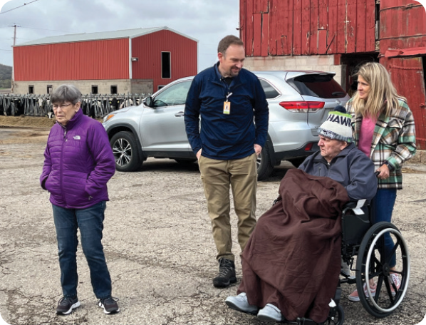 Arie joined Dale and his wife and daughter for the farm visit